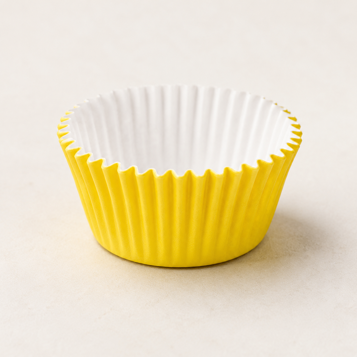 [color:yellow] Yellow Indapol traditional paper sweet case