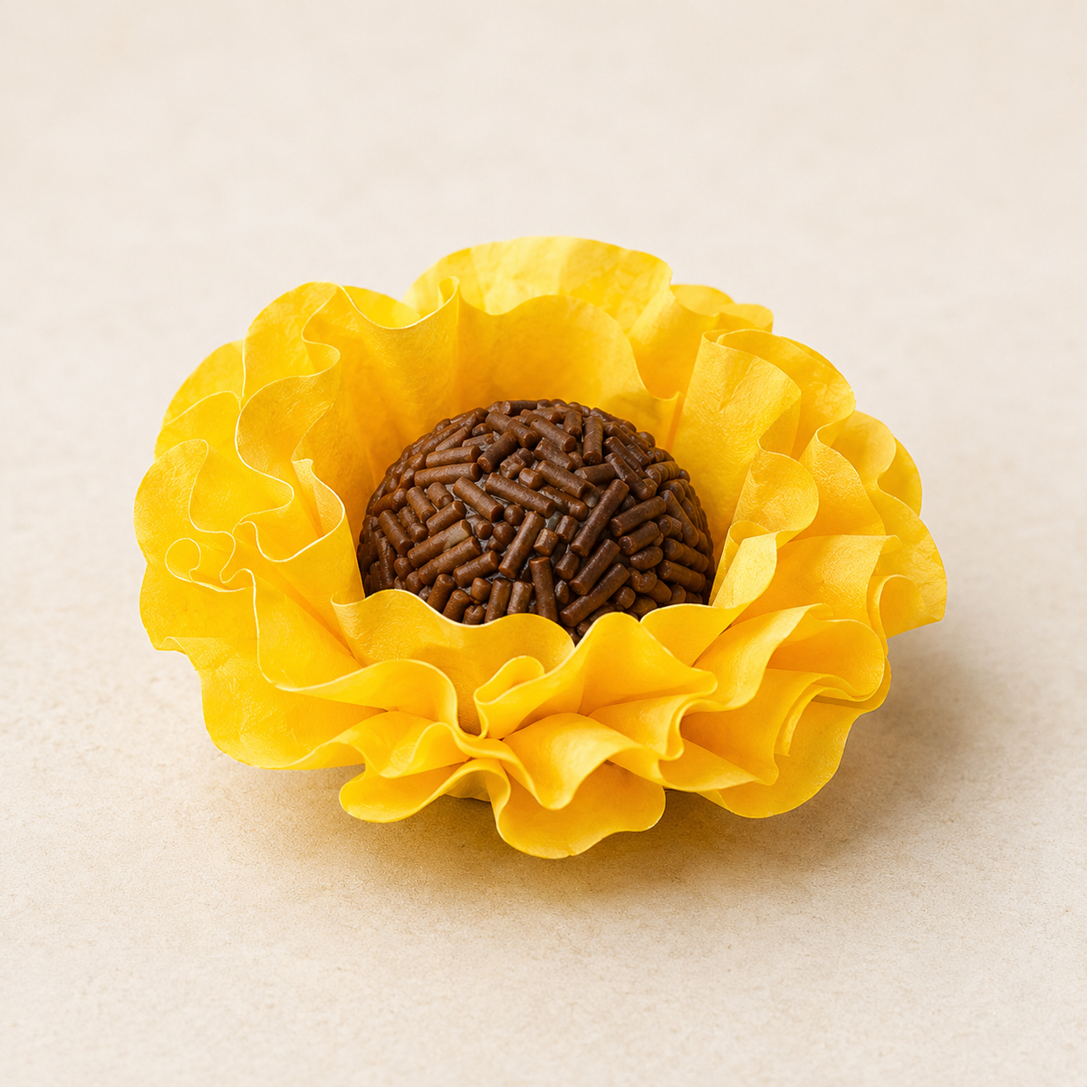 [color] Yellow Mega Festas luxury flower sweet wrapper with brigadeiro