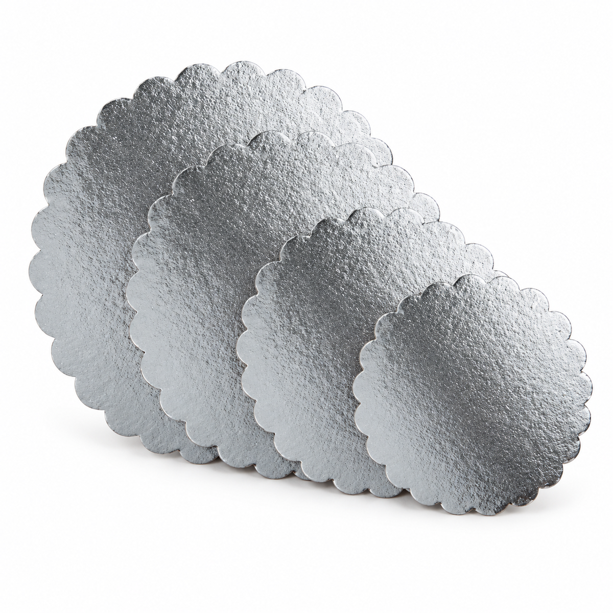 Silver Scalloped Cake Board – PET-Coated Card